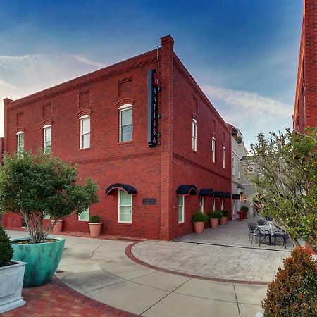 The Mantissa Hotel Hartsville Exterior photo